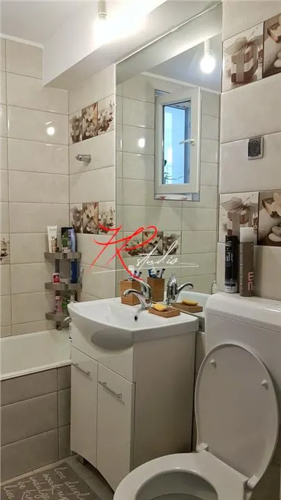Vanzare apartament 2 camere Obor - renovat si mobilat - foto 4