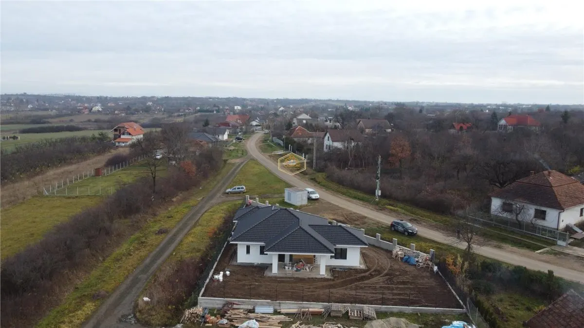Casa Noua in Complexul Maxa Bau – Confort Modern in Viile Satu Mare - foto 3