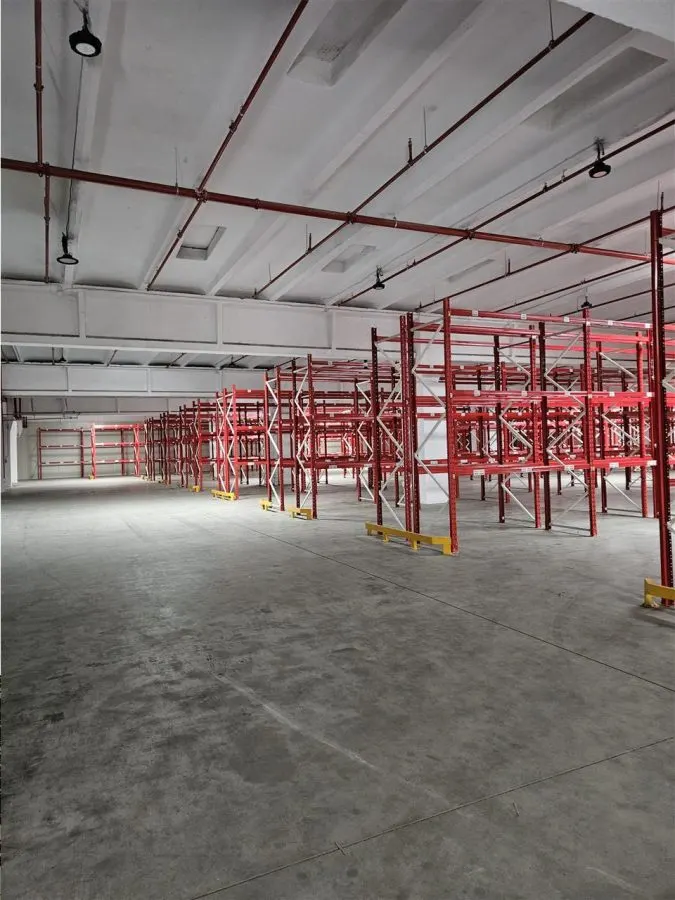 Spatiu Industrial - 3500 mp - Logistica - Productie - Depozitare - foto 6
