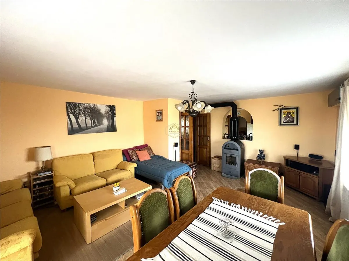 Apartament spatios cu 3 camere in Vila | Curte si gradina | Aproape de oras - foto 9