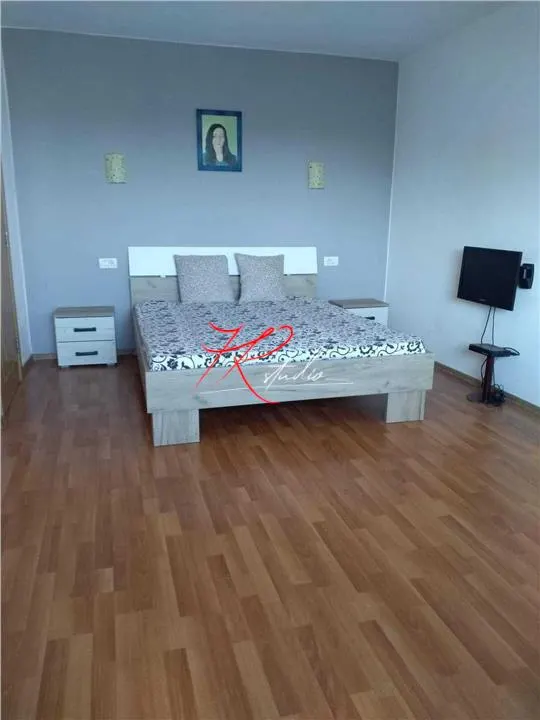 Vanzare garsoniera Tei - renovata mobilata - foto 2