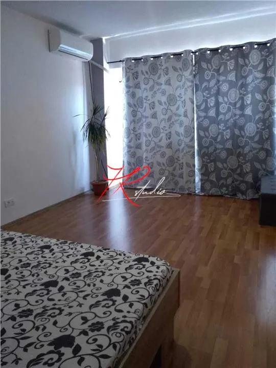 Vanzare garsoniera Tei - renovata mobilata - foto 3