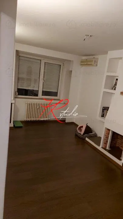 Vanzare apartament 3 camere Teiul Doamnei - foto 4