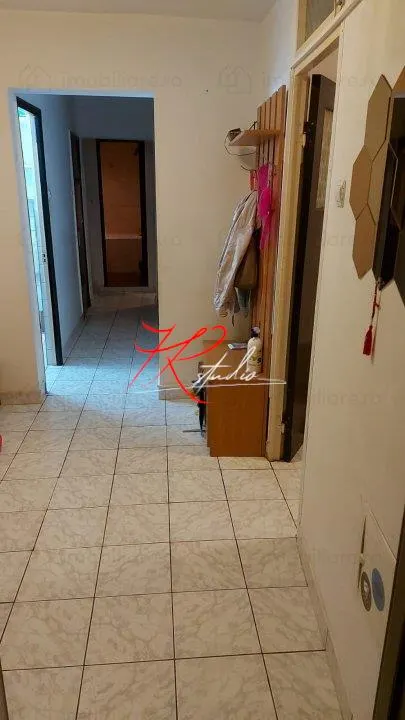 Vanzare apartament 3 camere Teiul Doamnei - foto 6