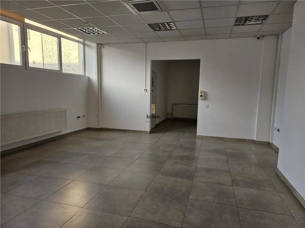 Cladire Birouri - 900 mp - Piata Cibin - Clinica Medicala - IT - Servicii - foto 4