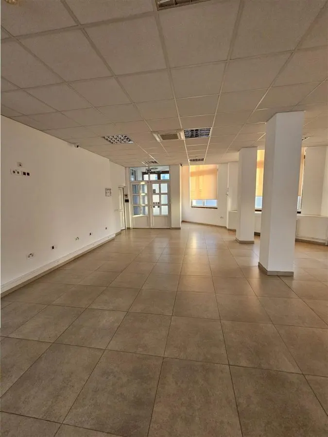 Cladire Birouri - 900 mp - Piata Cibin - Clinica Medicala - IT - Servicii - foto 7
