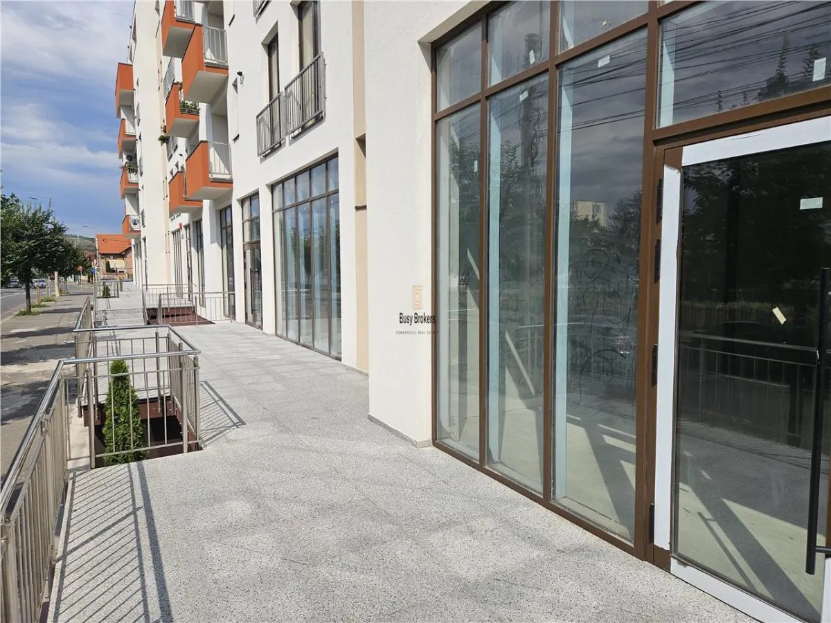 Spatiu Comercial - 200 mp - Balanta - Clinica Medicala - Showroom - Comert - Servicii - foto 5