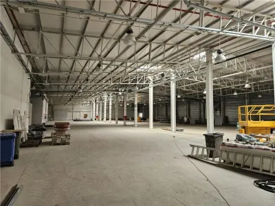 Spatiu Industrial - 2700 mp - Productie - Depozitare - Office - foto 5