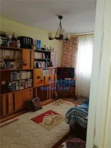 Apartament 3 camere Alexandru cel Bun - foto 1