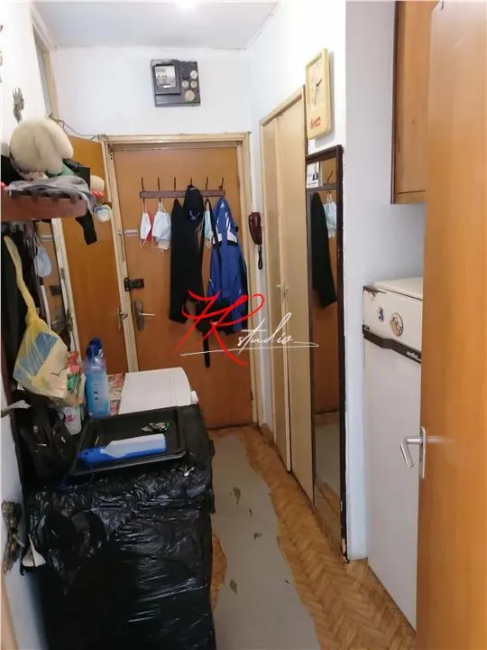 Vanzare garsoniera Dristor, langa metrou - foto 4