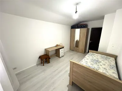 Casa cu 6 camere in Vetis | Teren 432 mp - foto 12
