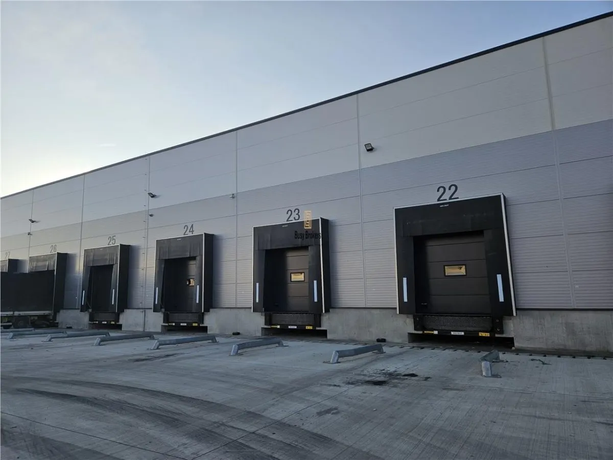 Spatiu Industrial - 2700 mp - Logistica - Productie - Depozitare - foto 8