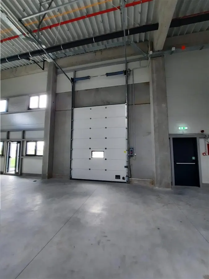 Spatiu Industrial - 4500 mp - Logistica - Productie - Depozitare - foto 13
