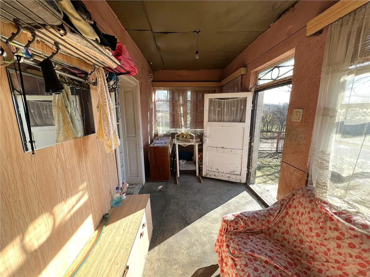 Casa cu 2 camere si teren 4.339 mp | Pozitie excelenta in Viile Satu Mare - foto 12