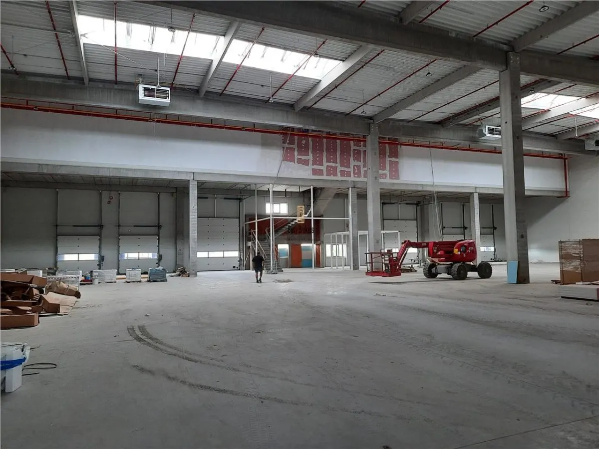 Spatiu Industrial - 2100 mp - Logistica - Productie - Depozitare - Distributie - foto 11