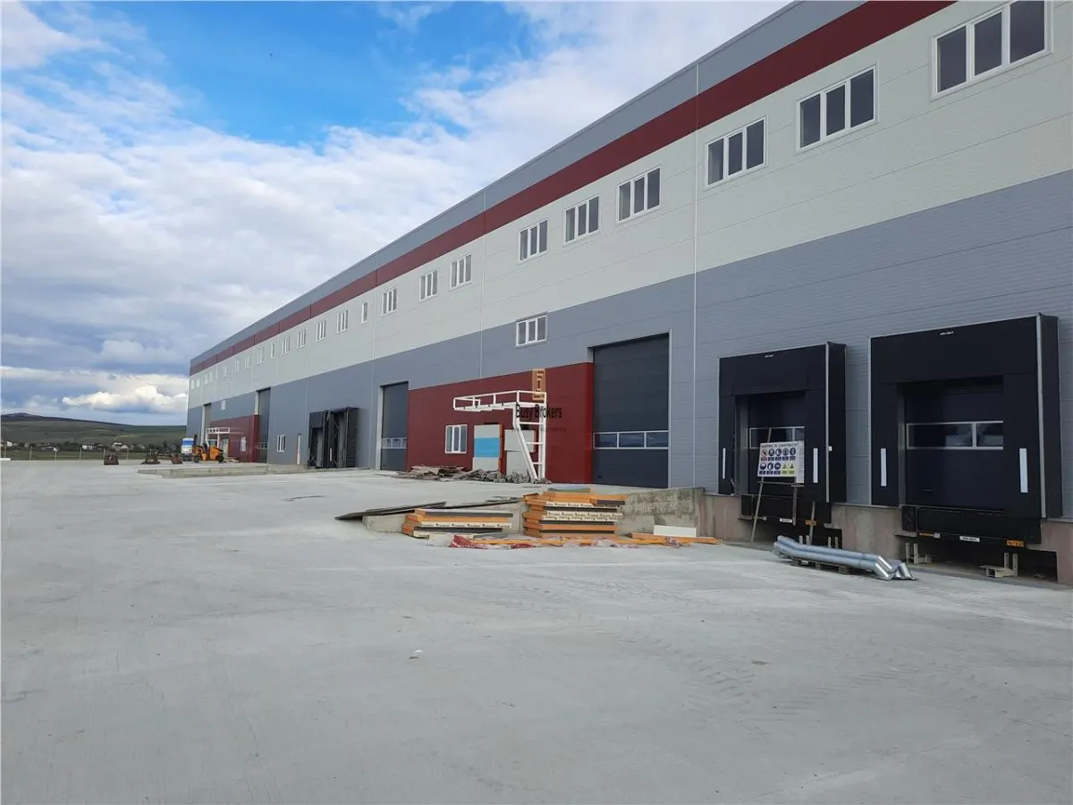 Spatiu Industrial - 2100 mp - Logistica - Productie - Depozitare - Distributie - foto 7