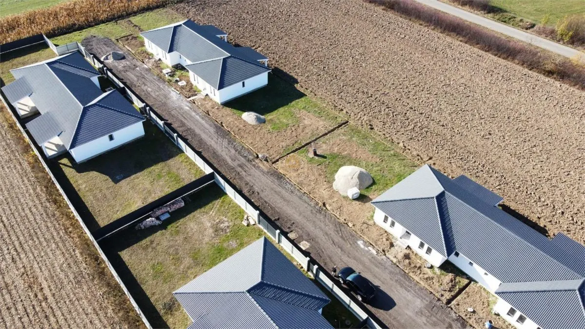 Video | Casa Noua cu 4 camere | Teren 503 mp - foto 20