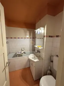 Central | Apartament spatios cu 4 camere | Etaj I - foto 9