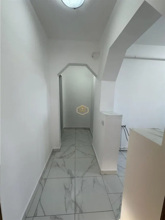 Apartament modern cu 2 camere | Micro 15 - Strada Prahova - foto 2