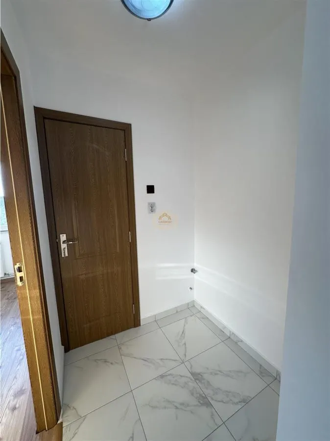 Apartament modern cu 2 camere | Micro 15 - Strada Prahova - foto 5
