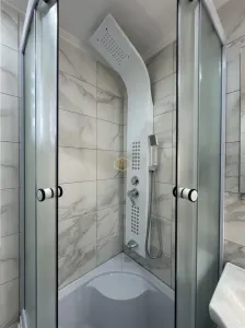 Apartament modern cu 2 camere | Micro 15 - Strada Prahova - foto 9
