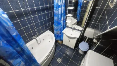 VIDEO | Casa spatioasa cu 8 camere, garaj dublu si curte proprie | Baritiu - foto 13