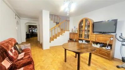 VIDEO | Casa spatioasa cu 8 camere, garaj dublu si curte proprie | Baritiu - foto 15