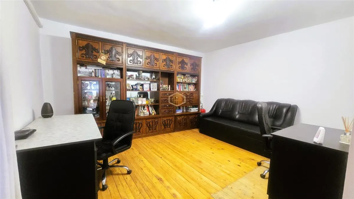 VIDEO | Casa spatioasa cu 8 camere, garaj dublu si curte proprie | Baritiu - foto 6