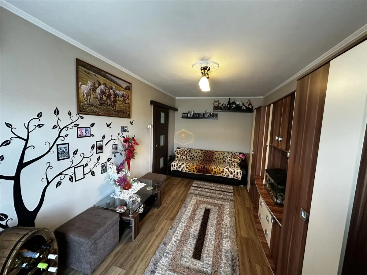 Apartament 2 camere decomandat | Micro 17 - foto 2