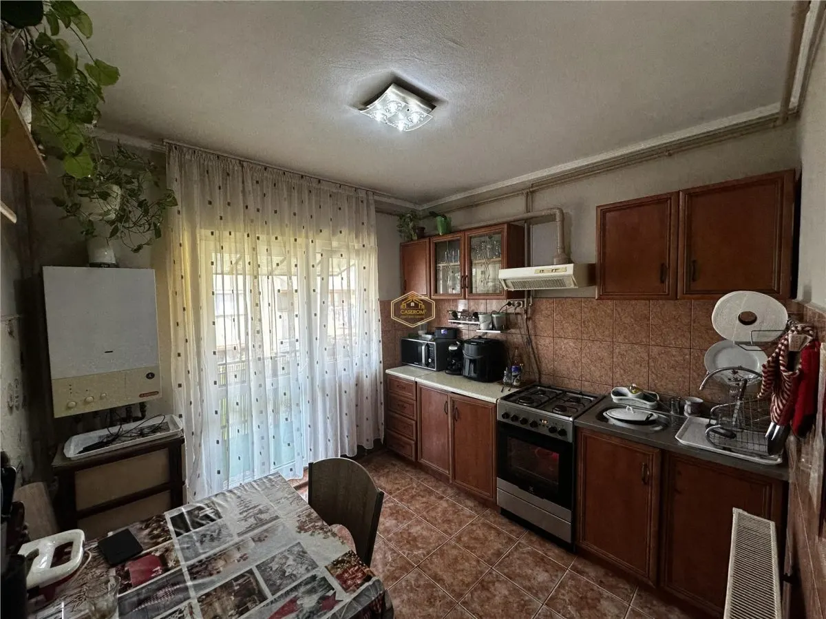 Apartament 2 camere decomandat | Micro 17 - foto 11