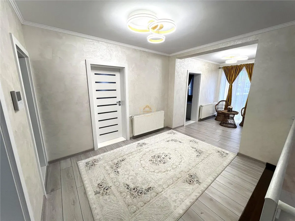 Vila cu stil si confort modern | Finisaje Premium | Teren generos - foto 12