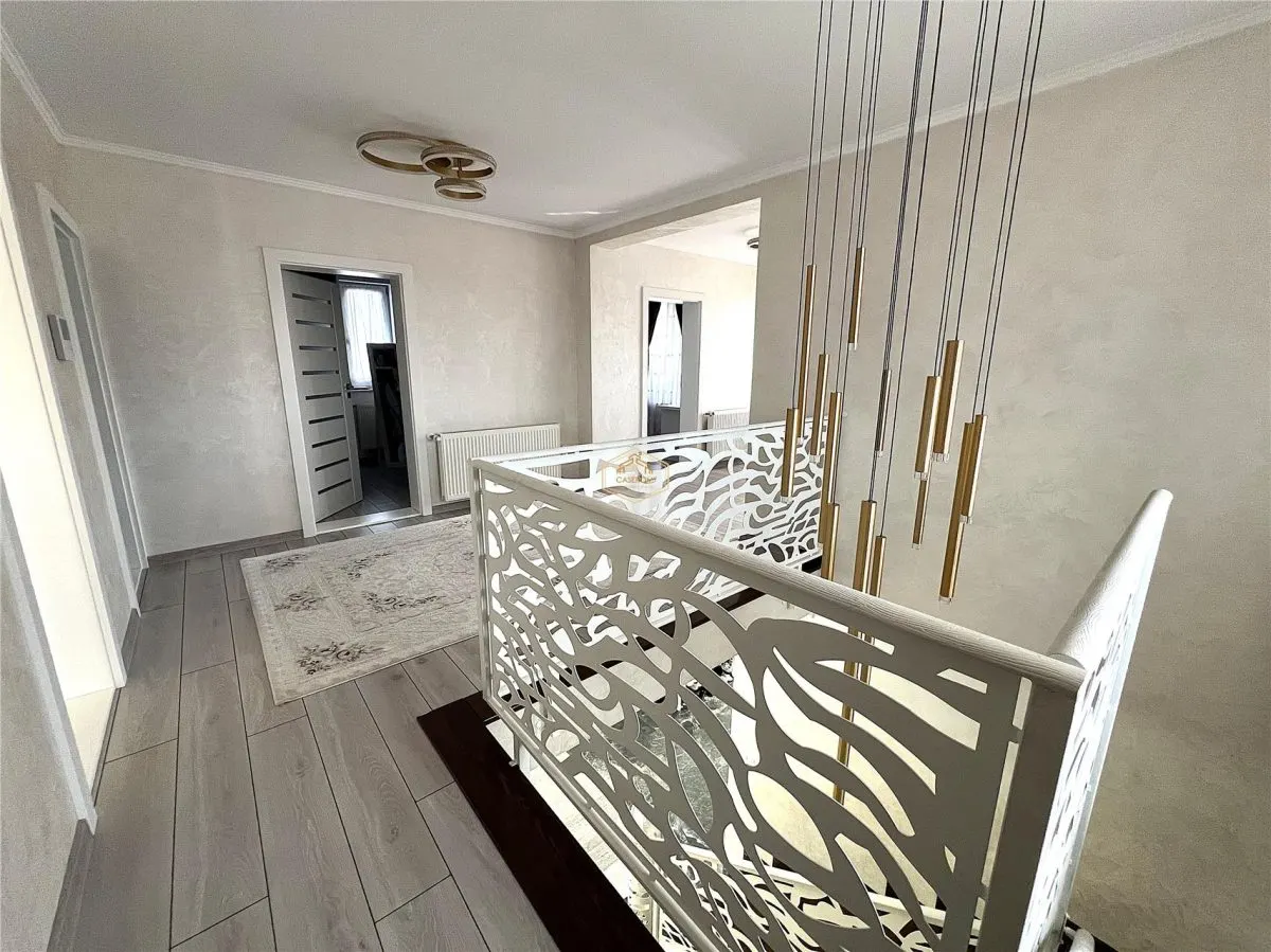 Vila cu stil si confort modern | Finisaje Premium | Teren generos - foto 10