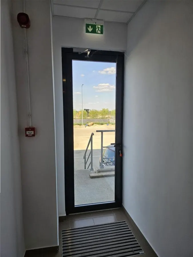 Spatiu Industrial - 1800 mp - Logistica - Productie - Depozitare - Distributie - foto 13