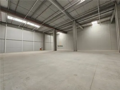 Spatiu Industrial - 1800 mp - Logistica - Productie - Depozitare - Distributie - foto 15