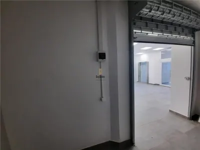 Spatiu Comercial - 500 mp - giratoriu Kaufland Arhitectilor - foto 24