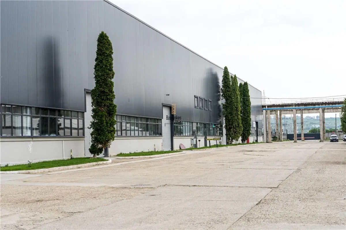 Spatiu Industrial - 4200 mp - Productie - Depozitare - Distributie - foto 10