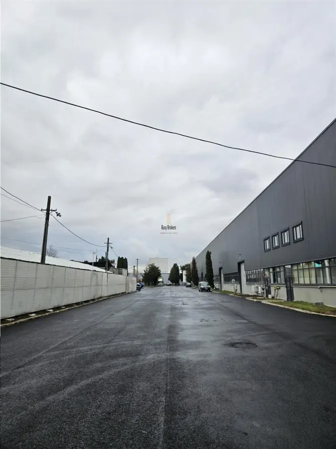 Spatiu Industrial - 2600 mp - Productie - Depozitare - Distributie - foto 5