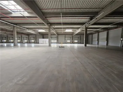 Spatii Industriale - 9500 mp - Logistica - Productie - Depozitare - Distributie - Sibiu