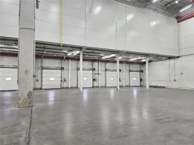 Spatii Industriale - 9500 mp - Logistica - Productie - Depozitare - Distributie - foto 14