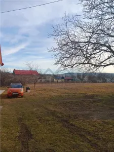 Teren 3500mp Paun Bucium la asfalt cu toate utilitatile - Paun