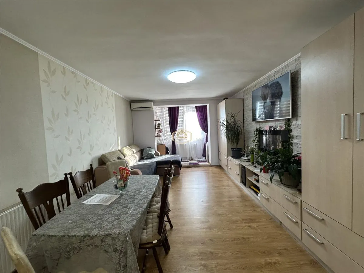 Apartament cu 3 camere, complet mobilat | Mai - foto 1