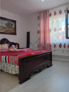 Pret de Ocazie Vila P+E 193mp  teren 300mp  Lunca Cetatuii - foto 3