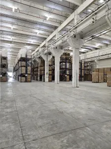Spatiu Industrial - 1700 mp - Productie - Depozitare - Distributie - foto 4