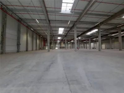 Spatiu Industrial - 1800 mp - Logistica - Productie - Depozitare - Distributie - foto 3