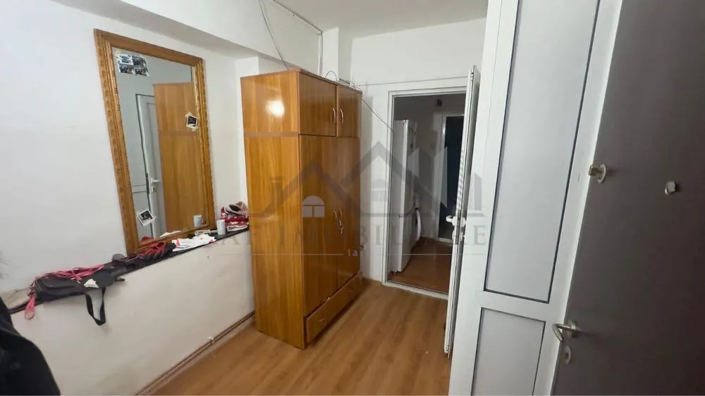 Apartament 2 camere zona Nicolina - foto 5