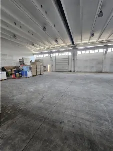 Spatiu Industrial - 850 mp - Depozitare - Distributie - foto 13