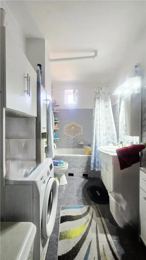 Vila spatioasa cu 7 camere in Centru | Ideala pentru familie, investitie sau business - foto 13