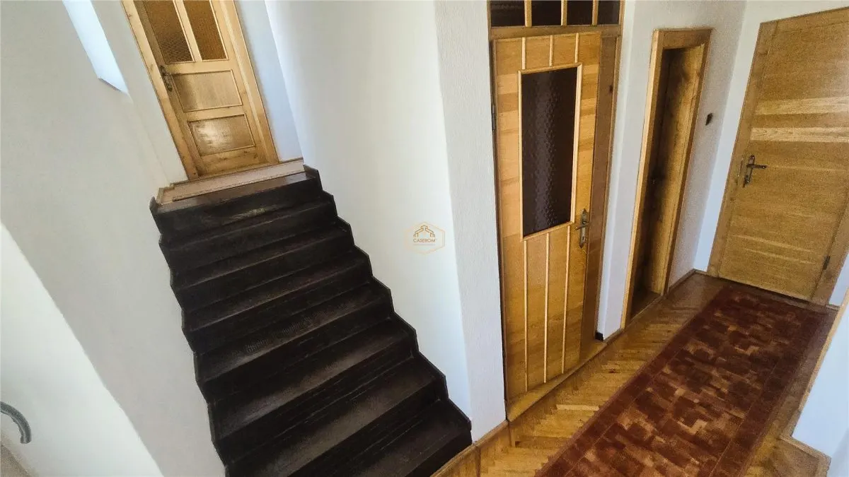 Vila spatioasa cu 7 camere in Centru | Ideala pentru familie, investitie sau business - foto 25