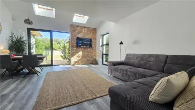 VIDEO | Casa Noua 2025 – 4 camere | Curte amenajata, foisor si 5 locuri de parcare - foto 7