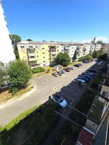 Video | Apartament decomandat 3 camere | Strada Sanatati | Micro 16 - foto 13